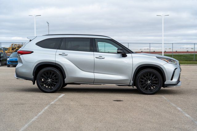 2021 Toyota Highlander XSE 8