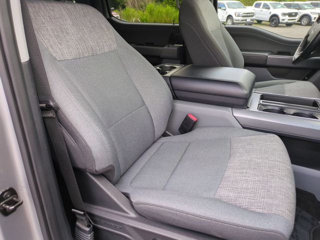 Used 2022 Silver Ford XLT image 33