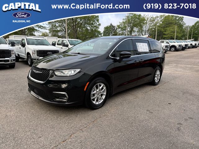 2023 Chrysler Pacifica