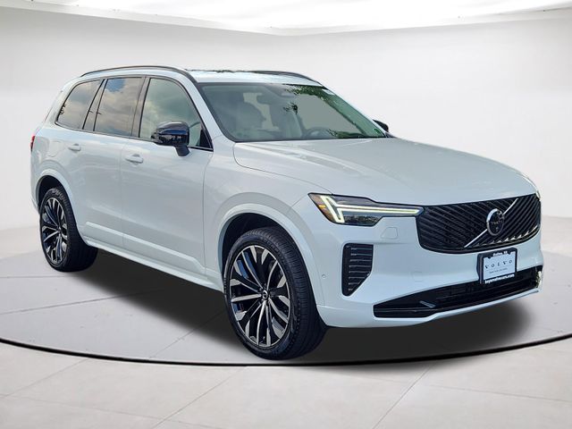 2026 Volvo XC90 B6 Ultra Dark 6-Seater 4WD's photo