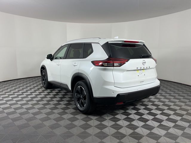 2025 Everest White Pearl Nissan Rogue SV FWD SUV