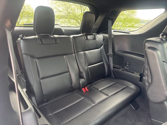 Used 2022 White Ford ST image 12