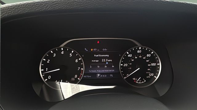 Used 2024 White Nissan SL image 14