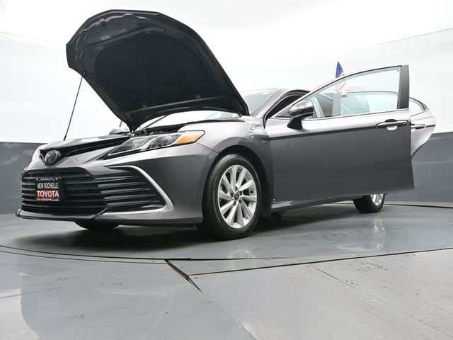 2021 Toyota Camry LE 47