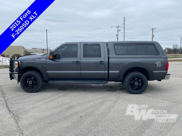 2015 Ford F-250SD XLT 2