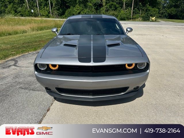 Silver (Billet Clearcoat) 2017 Dodge Challenger R/T RWD Coupe Rear-Wheel Drive 8-Speed Automatic