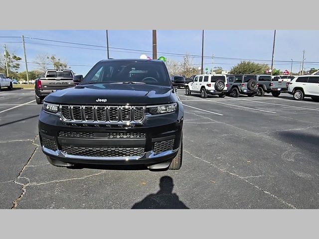 2026 Jeep Grand Cherokee L Altitude 4x4