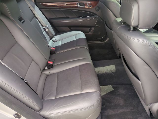 Used 2015 Hyundai Equus Signature 4D Sedan