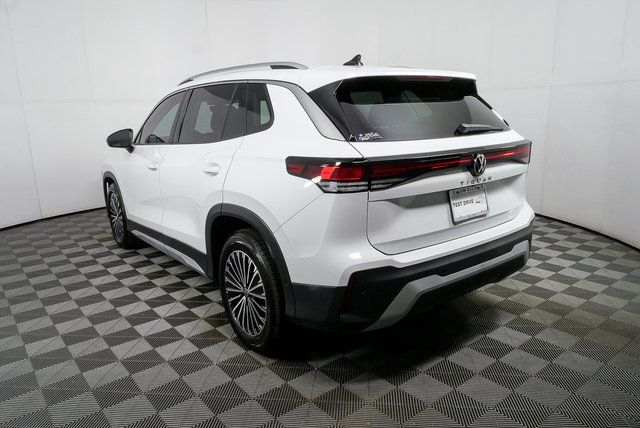 new 2026 Volkswagen Tiguan car, priced at $33,176