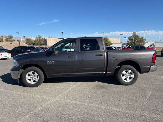 2022 Ram 1500 Classic SLT 8