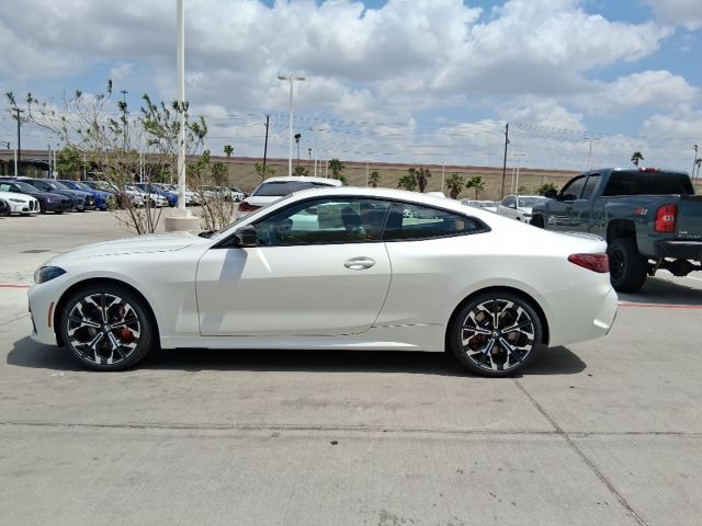 New 2026 White BMW 430i xDrive image 3