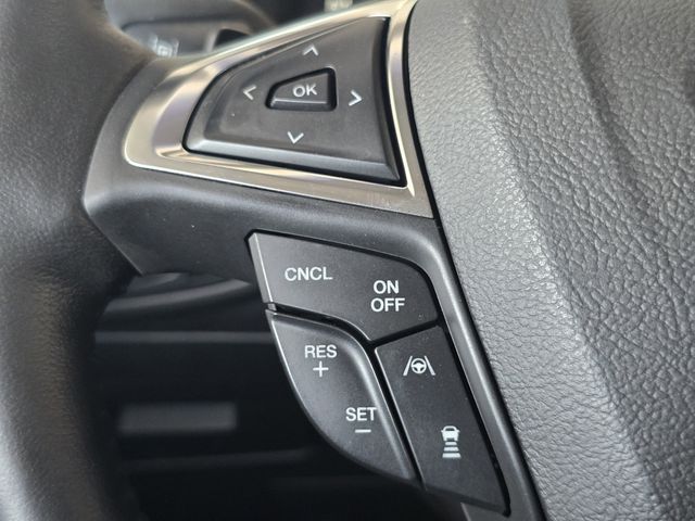 Used 2019 Magnetic Ford Titanium image 9