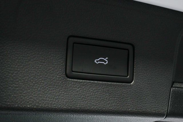 new 2026 Volkswagen Atlas car, priced at $57,015