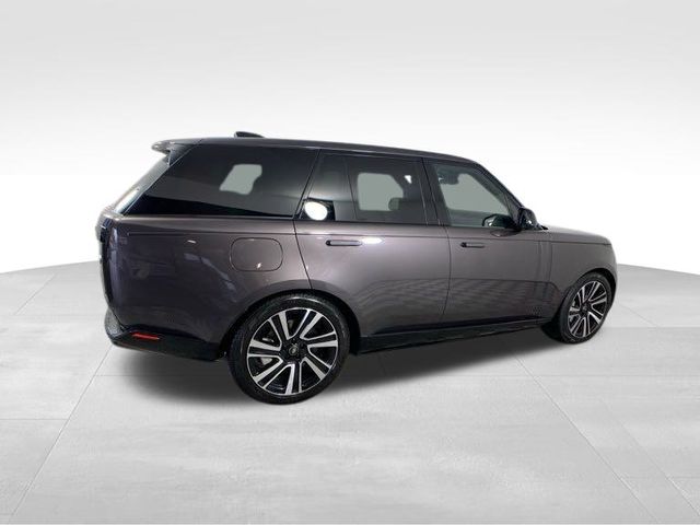 2023 Land Rover Range Rover SE 6