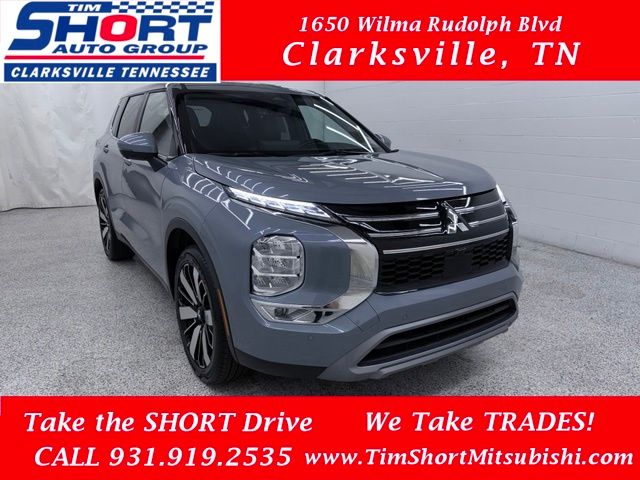 Graphite Gray Metallic/Black Roof 2025 Mitsubishi Outlander SUV / Crossover Front-Wheel Drive Continuously Variable Transmission