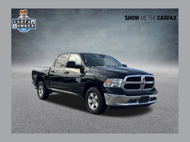 2023 RAM 1500 Classic SLT Crew Cab 4WD
