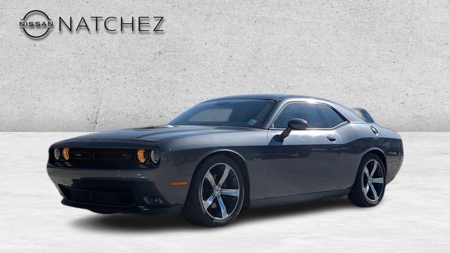 2015 Dodge Challenger R/T Shaker RWD
