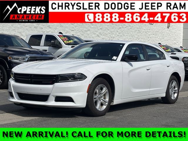 White Knuckle Clearcoat 2023 Dodge Charger SXT RWD Sedan Rear-Wheel Drive 8-Speed Automatic