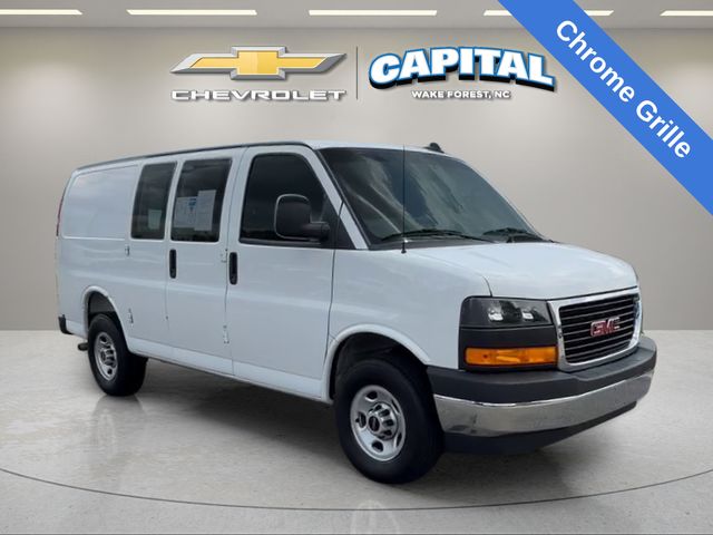Used 2025 White GMC Work Van image 11
