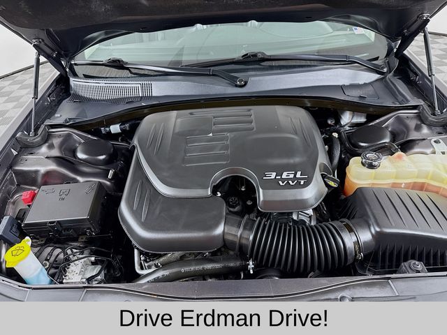 Used 2022 Chrysler 300 Sedan
