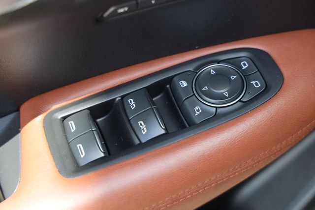 2024 Cadillac XT5 Premium Luxury Black at Bayway Cadillac of The Woodlands