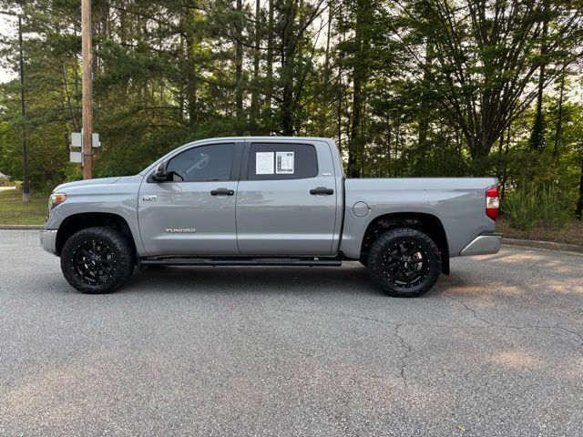 2018 Toyota Tundra SR5 photo