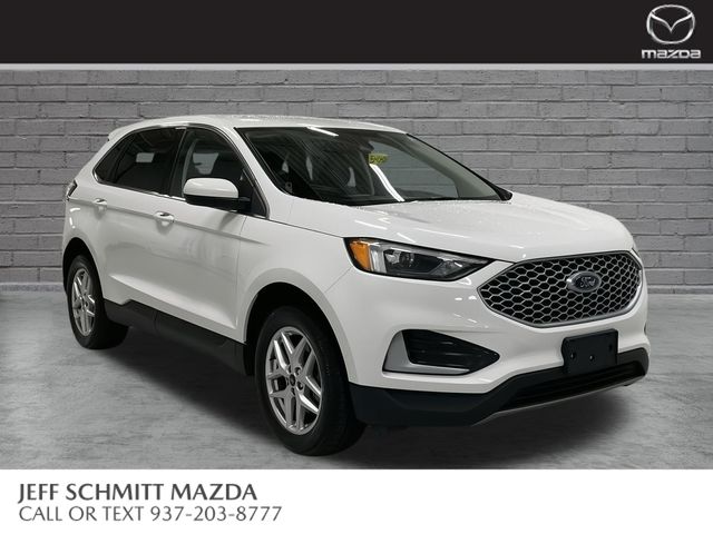 Oxford White 2023 Ford Edge SUV / Crossover All-Wheel Drive 8-Speed Automatic
