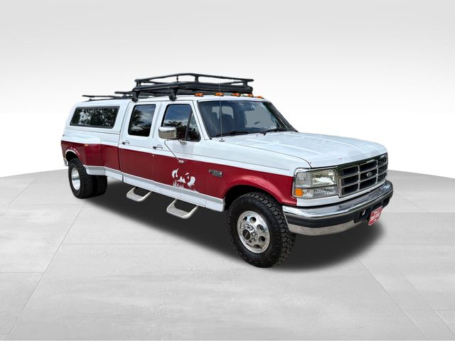 White 1996 Ford F-350 Pickup Truck Rear-Wheel Drive 4-Speed Automatic Overdrive