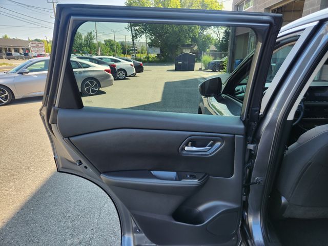 Used 2024 Nissan Rogue SUV
