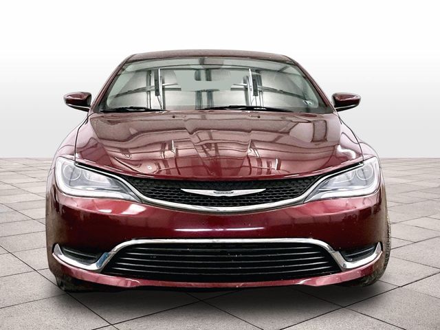 2015 Chrysler 200 Limited - 3