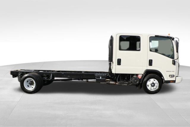 2025 Chevrolet 3500 HG LCF Gas  9