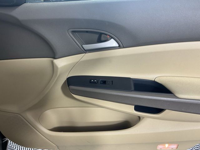 used 2009 Honda Accord car, priced at $8,674