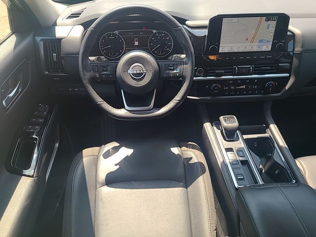 Used 2024 Nissan Pathfinder SUV