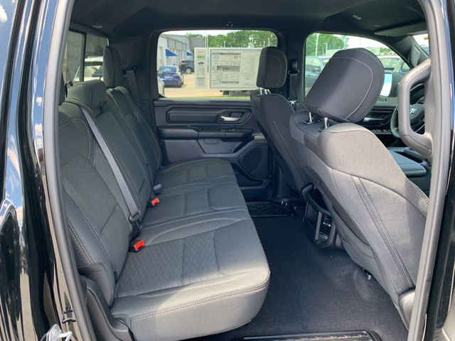 2025 RAM 1500  photo