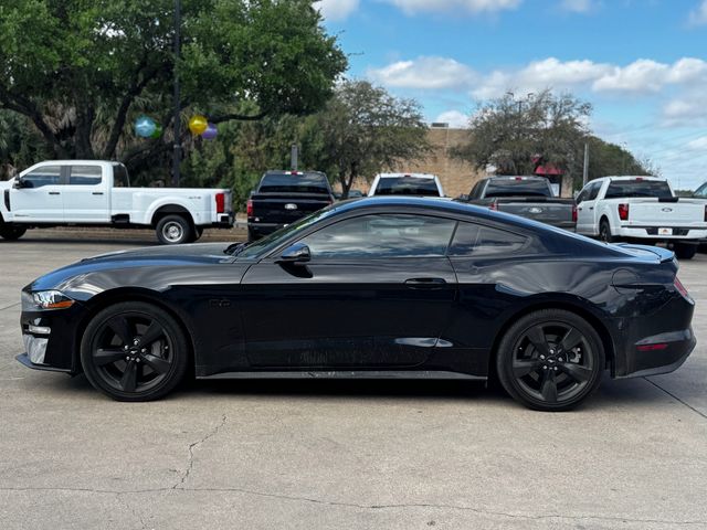 Shadow Black 2022 Ford Mustang GT Premium Fastback RWD Coupe Rear-Wheel Drive Automatic