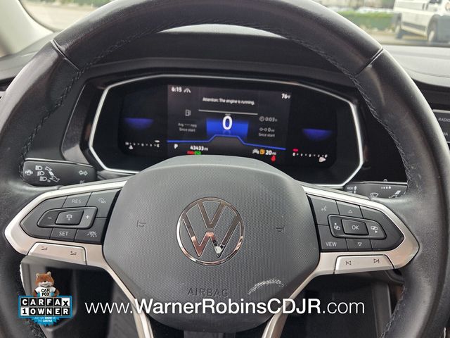 Used 2022 White Volkswagen 1.5T SE image 23