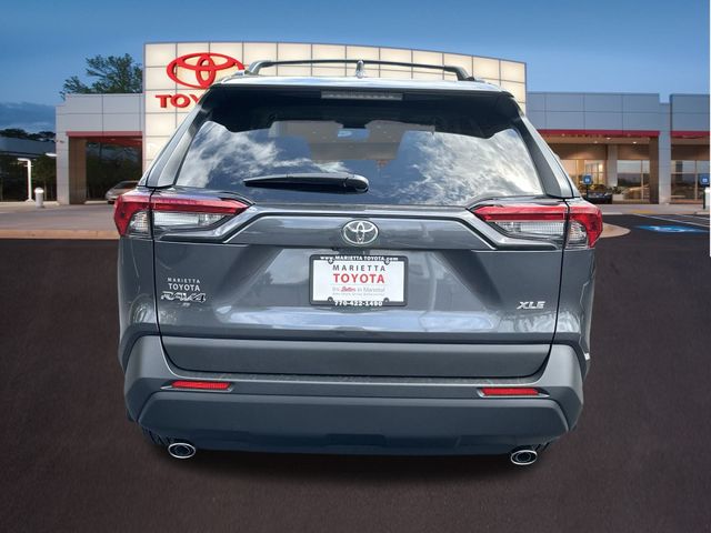 2024 Toyota RAV4 XLE 27