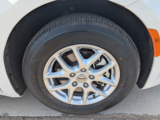 2024 Chrysler Pacifica Touring L White at Community Honda