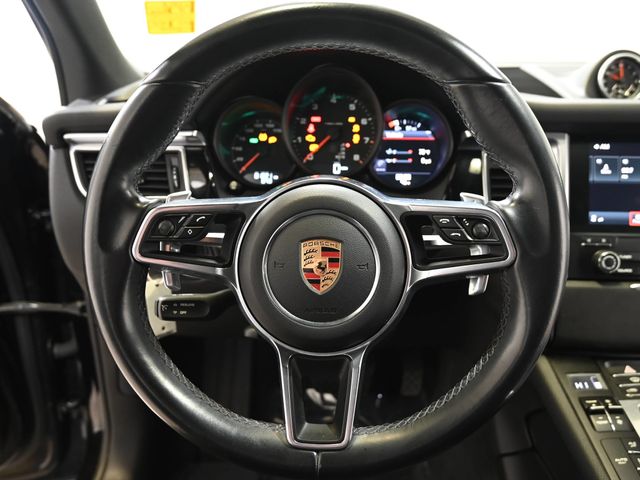 Used 2018 Black Porsche Base image 4