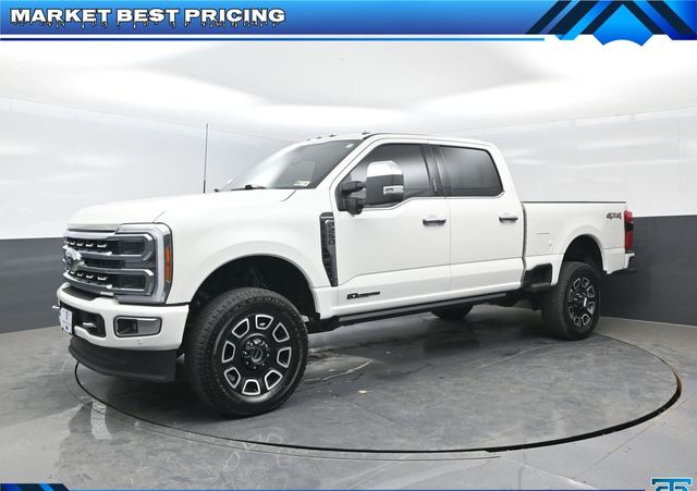 White 2023 Ford F-250 Super Duty Platinum Crew Cab 4WD Pickup Truck Four-Wheel Drive Automatic