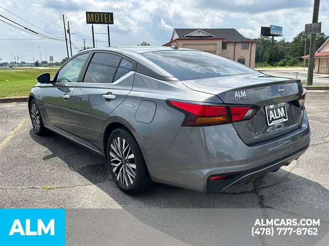 Used 2025 Gray Nissan 2.5 SV image 8