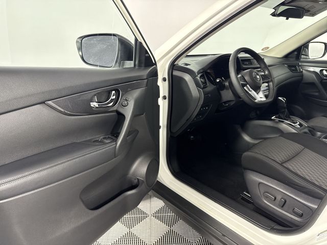 Used 2020 Nissan Rogue For Sale in Indianapolis, IN