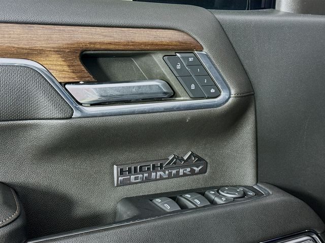 2023 Black Chevrolet Silverado 1500 High Country 4X4 Truck