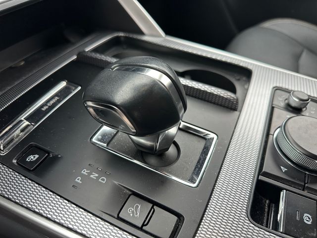 Used 2024 Blue Mazda Preferred image 18
