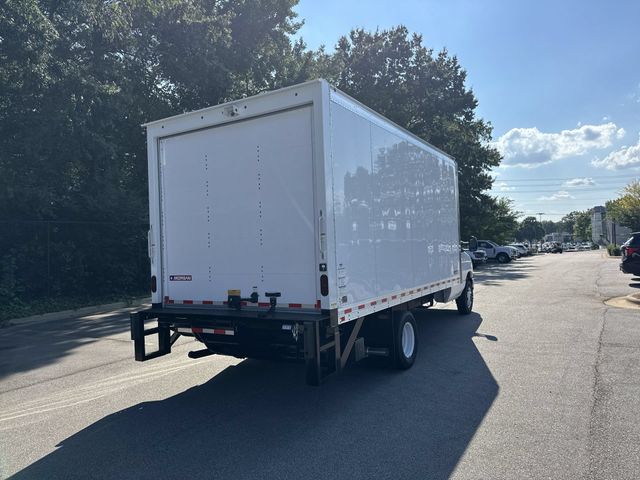 New 2027 White Ford 16FT BOX/LIFTGATE image 8