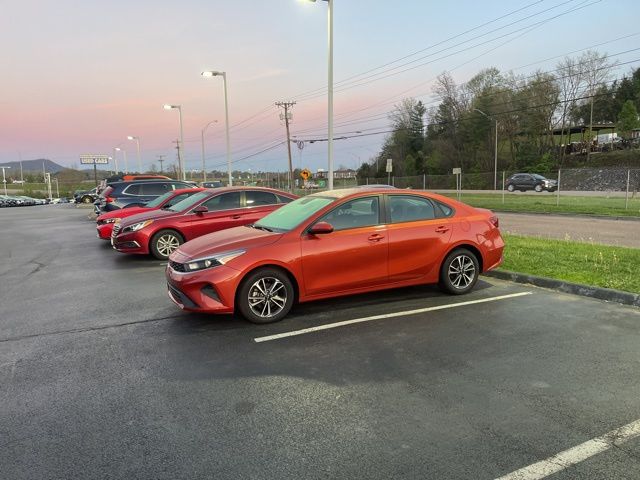 2024 Kia Forte LXS FWD