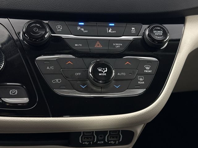 Used 2023 Chrysler Pacifica For Sale in Indianapolis, IN