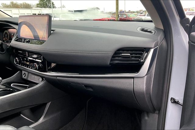 Used 2025 Nissan Rogue SL 4D Sport Utility