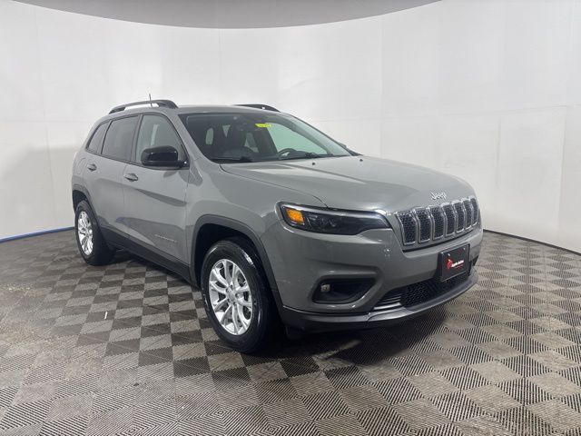 2022 Jeep Cherokee Latitude Lux 4WD