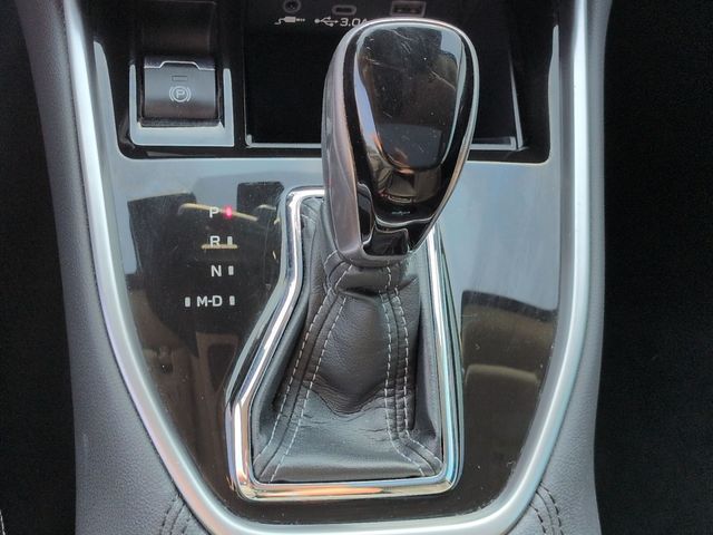 Used 2023 Brown Subaru Premium image 26